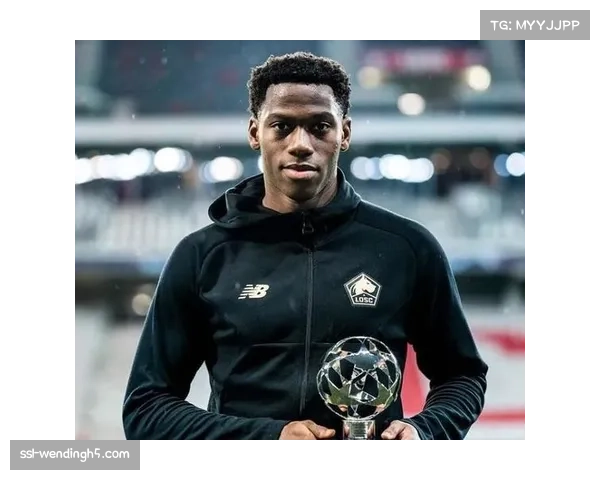 乔纳森·戴维效率稳定 为里尔打入6球 成球队冲击欧战关键